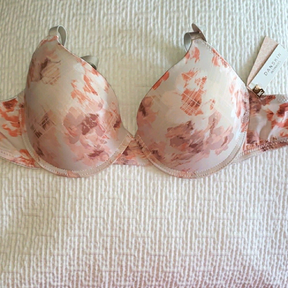 Danskin intimates super soft bra